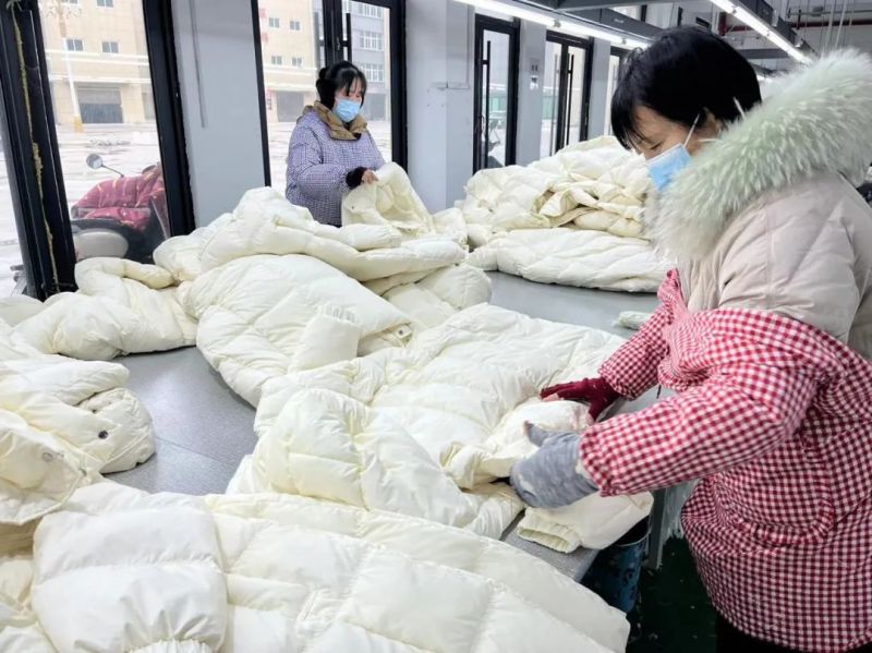 三大基地撬動百億產(chǎn)業(yè)，穰東針織服裝何以一路“繁花”？